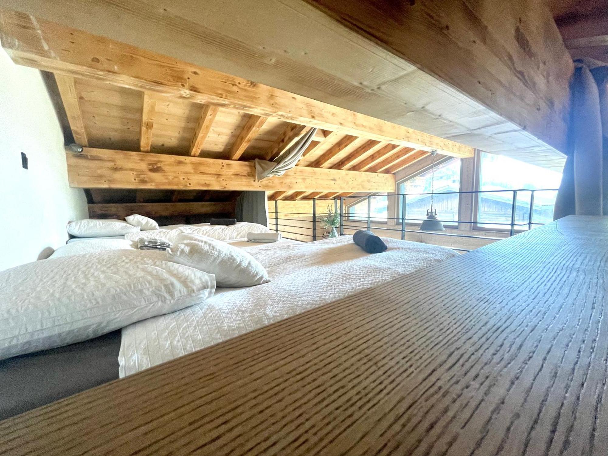 Chalet Le Petit Nicolas, Jacuzzi, Vue Mont Blanc Chamonix Exterior foto