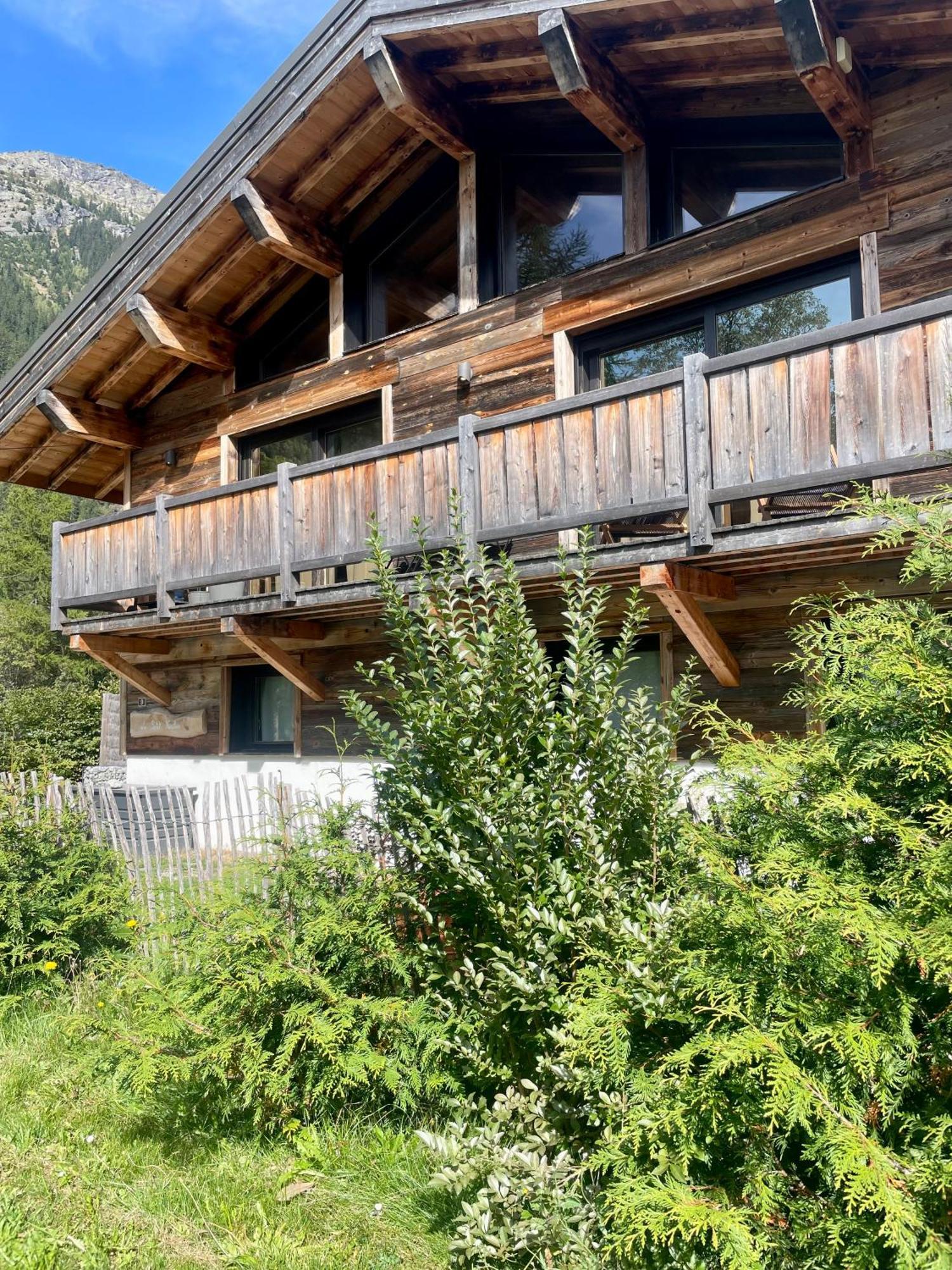 Chalet Le Petit Nicolas, Jacuzzi, Vue Mont Blanc Chamonix Exterior foto