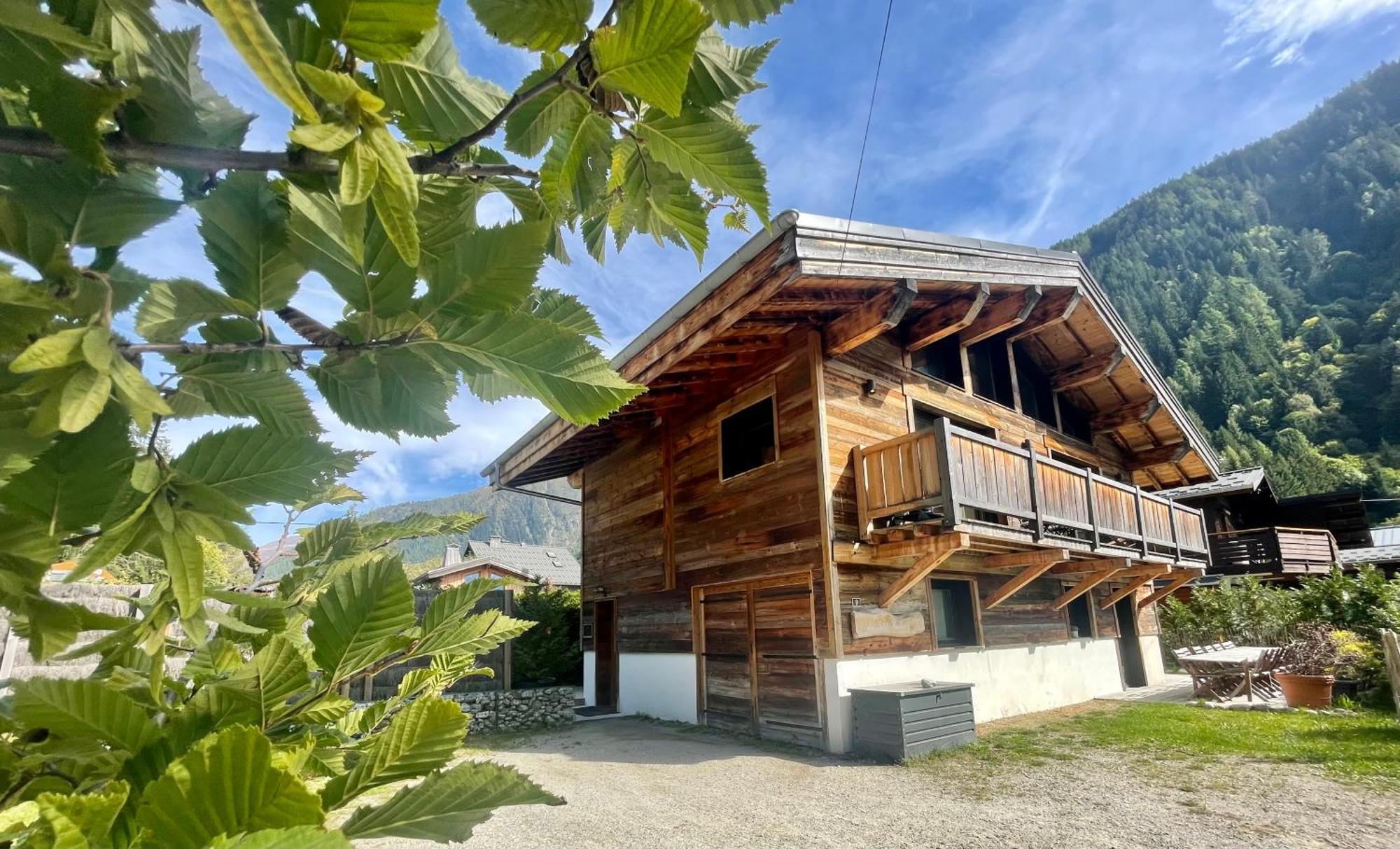 Chalet Le Petit Nicolas, Jacuzzi, Vue Mont Blanc Chamonix Exterior foto
